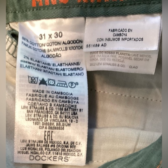 Dockers Alpha Khakis athletic fit. Green men’s 31/30 - Picture 8 of 10